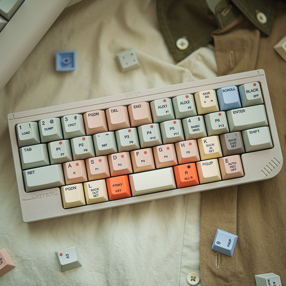Copritasti FBB S9000 stile ret - Retro Gaming Laptop recensione e prezzo