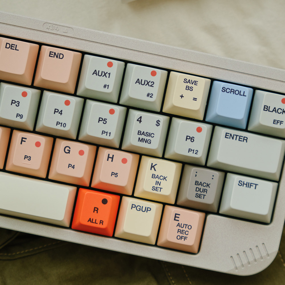 Copritasti FBB S9000 stile ret - Retro Gaming Laptop recensione e prezzo